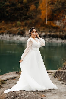 Fotógrafo de casamento Raushan Verzhbickaya (raushanv). Foto de 18 de março 2022