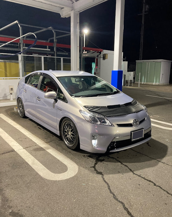 プリウスのコロナが早く終息しますように・医療従事者にエールを❗️・洗車・秋の気配に関するカスタム事例の投稿画像1枚目