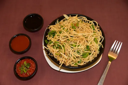 Veg Hakka Noodles