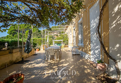 House with pool and terrace 3