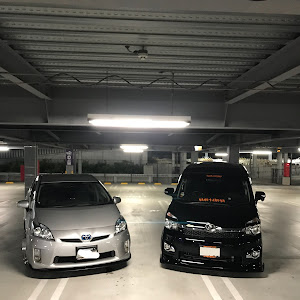 プリウス ZVW30
