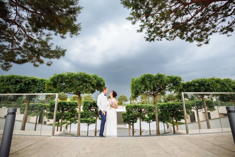 Fotógrafo de casamento Marina Dushatkina (dmarina). Foto de 11 de setembro 2019