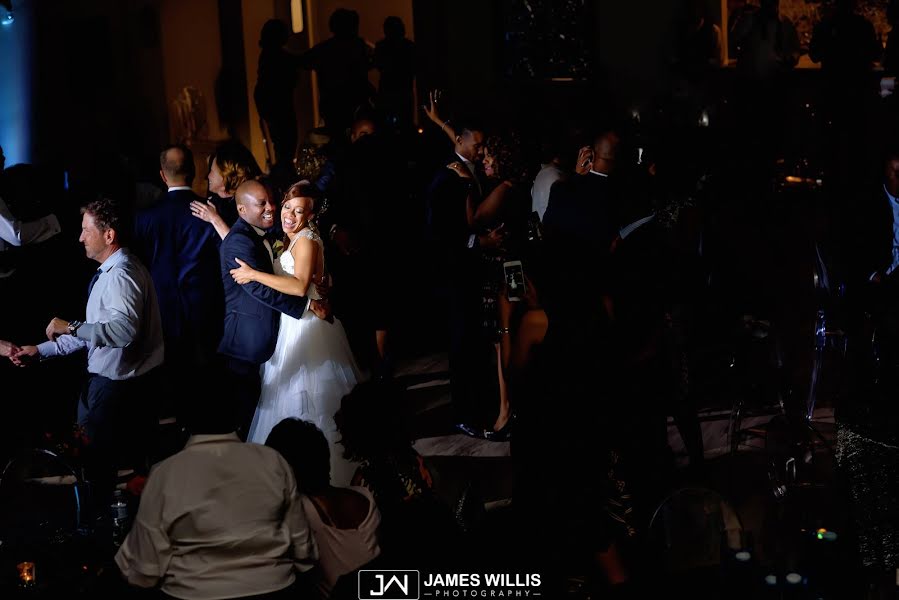 結婚式の写真家James Willis (jameswillis)。2021 7月31日の写真