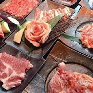 碳佐麻里燒肉和食
