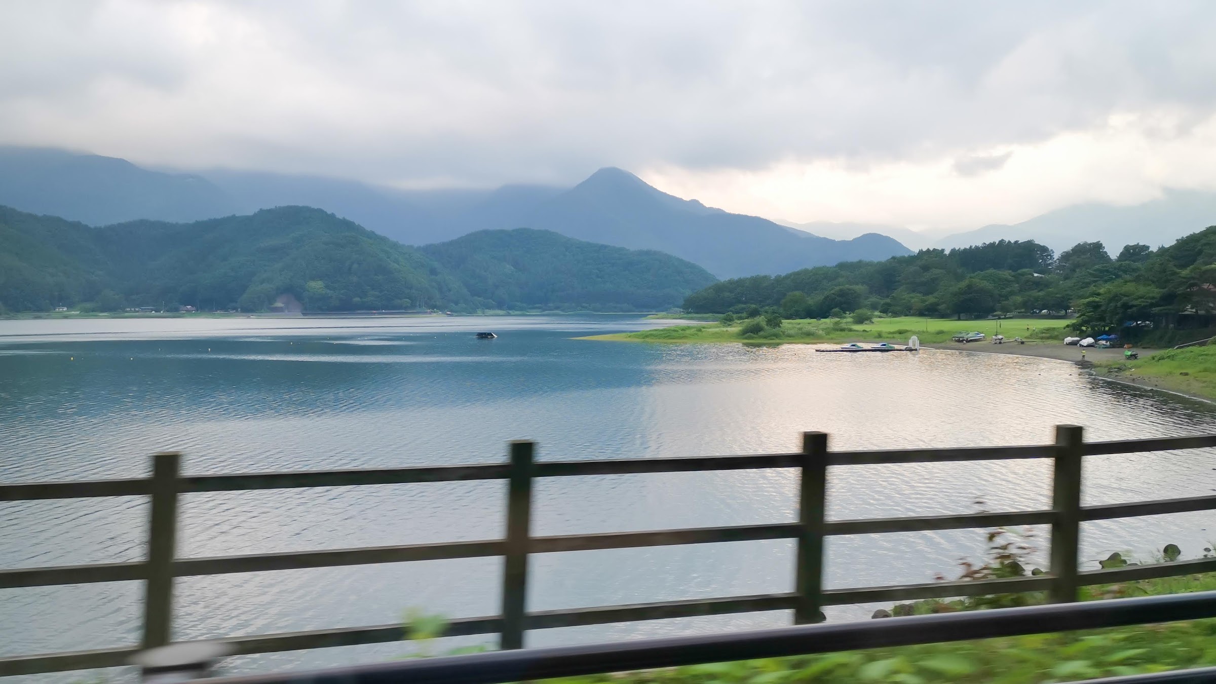 【富士山露營】本栖湖 ~ 浩庵露營場｜跟著日本動漫【搖曳露營