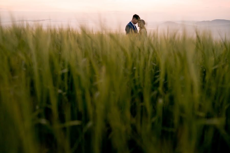 Wedding photographer Paul Mcginty (mcginty). Photo of 5 June 2018