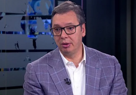 Vučić: SNS na izborima s listom 'Srbija ne sme da stane', a na opozicionoj listi 'sve je Đilas'