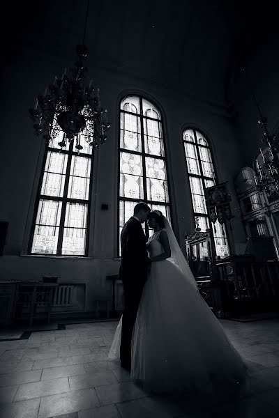 結婚式の写真家Madi Zhetibaev (madeka10)。2017 1月15日の写真