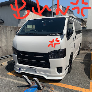 ハイエースバン TRH200V