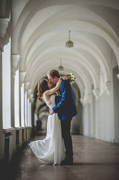 Bryllupsfotograf Dmitriy Korablev (fotodimka). Bilde av 12 juni 2019