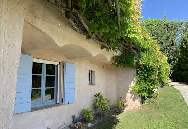 Villa avec piscine et jardin 5