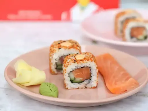 Spicy Salmon Sushi