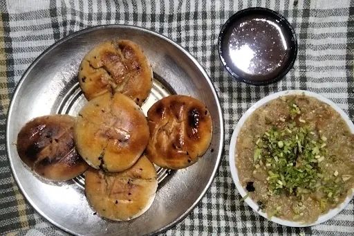 Special Ghee Bati [5 Pieces] With Chokha And Chutney