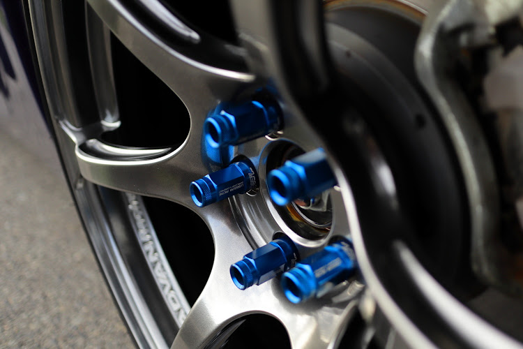 86のDIY・ホイールマッチング・ADVAN・橋・洗車に関するカスタム事例の投稿画像4枚目