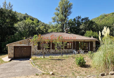 Villa avec piscine et terrasse 8