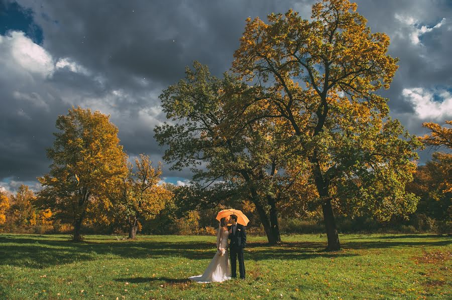 Весільний фотограф Айрат Сайфутдинов (89177591343). Фотографія від 11 квітня 2015