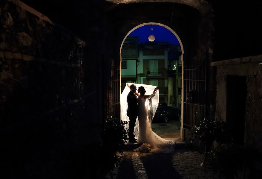 Wedding photographer Teresa Romeo Arena (romeoarena). Photo of 2 October 2015