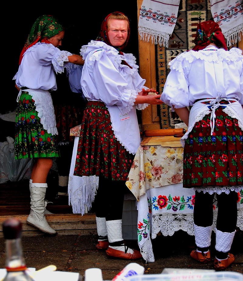 Donne della Romania di Flory