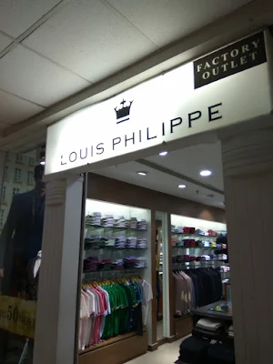 Louis Philippe unveils elegance in Delhi NCR