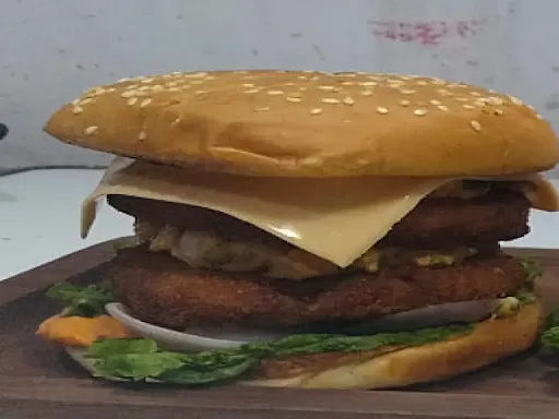 Youthon Special Fully Veg Loaded Burger