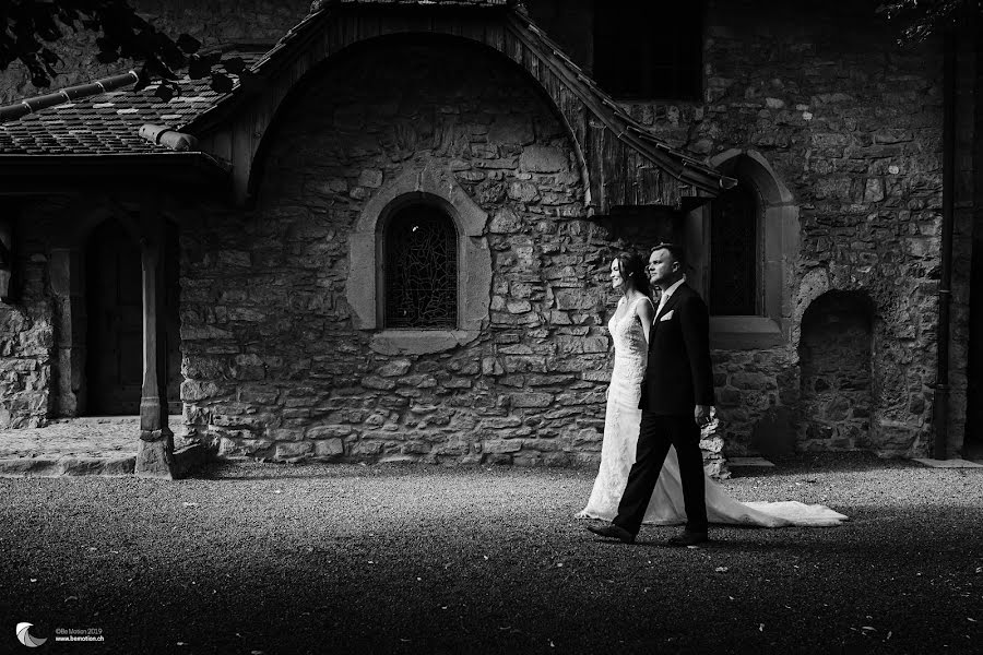 Fotografo di matrimoni Jonas Hangartner (bemotion). Foto del 24 febbraio 2020