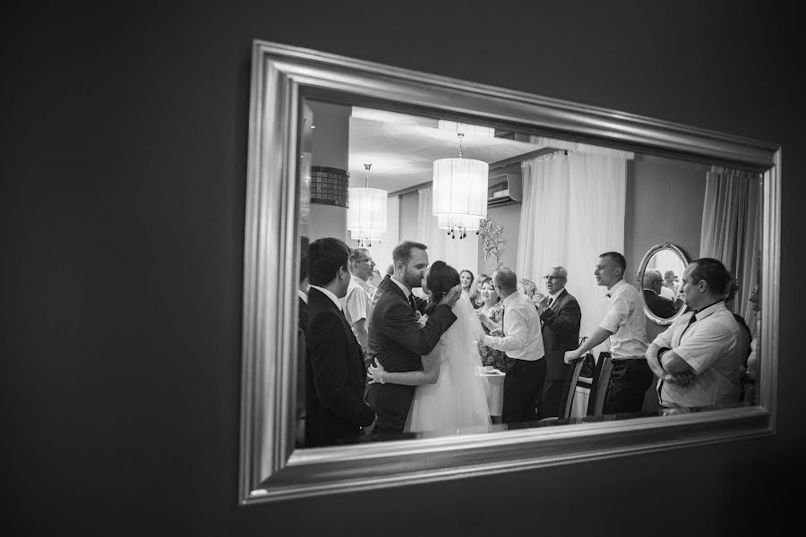 Wedding photographer Mariusz Borowiec (borowiec). Photo of 15 February 2017