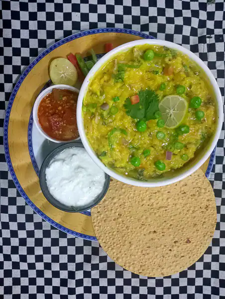 Yummy & Tangy Moong Dal Veggies Khichdi