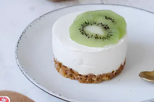 Unbaked Kiwi Cheesecake