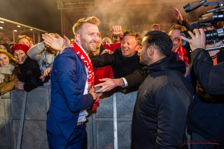 Het blijft een rommeltje bij Antwerp: Híj moet de eerste training leiden én het wordt heel ongemakkelijk