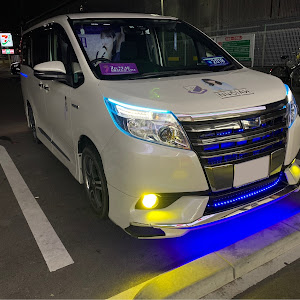 ノア ZRR80W