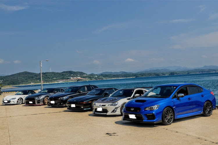 ロードスターの海辺でタイヤとコラボ・ねこさん・勝手にコラボシリーズに関するカスタム事例の投稿画像2枚目