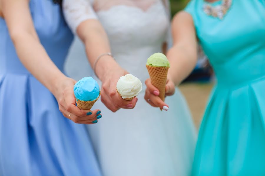 Fotografo di matrimoni Darina Limarenko (andriyanova). Foto del 11 agosto 2016