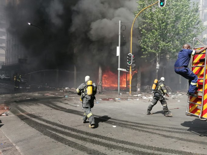 No injuries were reported after a building fire in the Johannesburg CBD this morning.