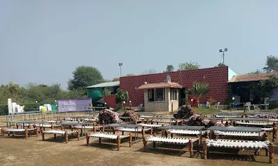 New Sanjha Chulla - Garden Restaurant