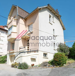 maison à Lons-le-Saunier (39)