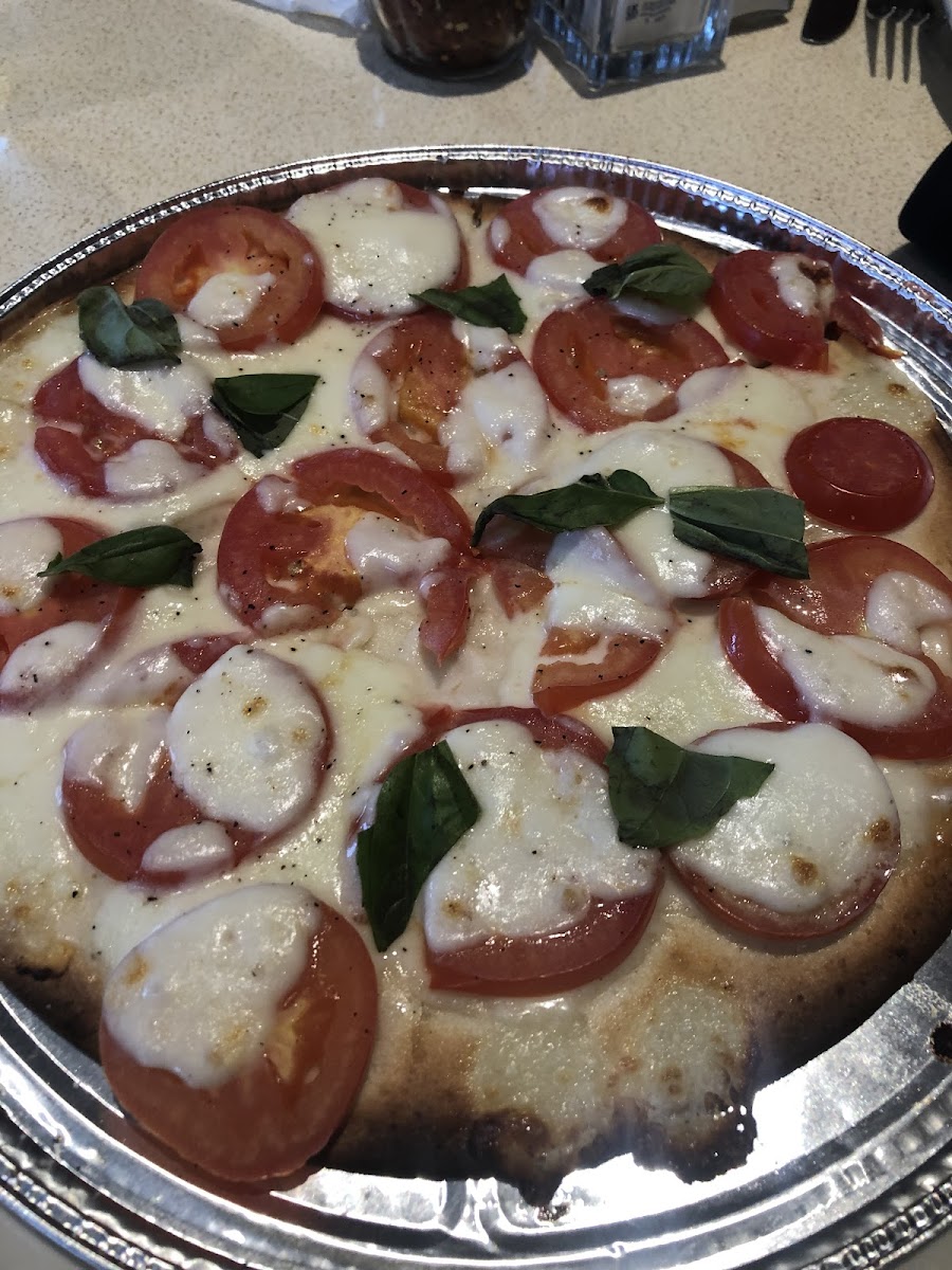 GF margherita pizza