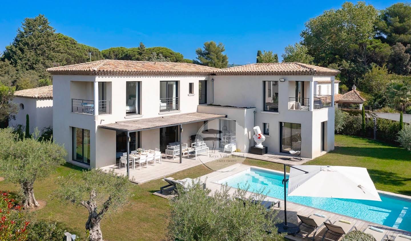 Villa avec piscine en bord de mer Saint-Tropez