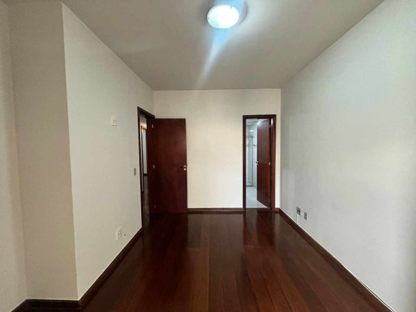 Apartamento para Alugar em Centro, Nova Friburgo - RJ - Foto 6