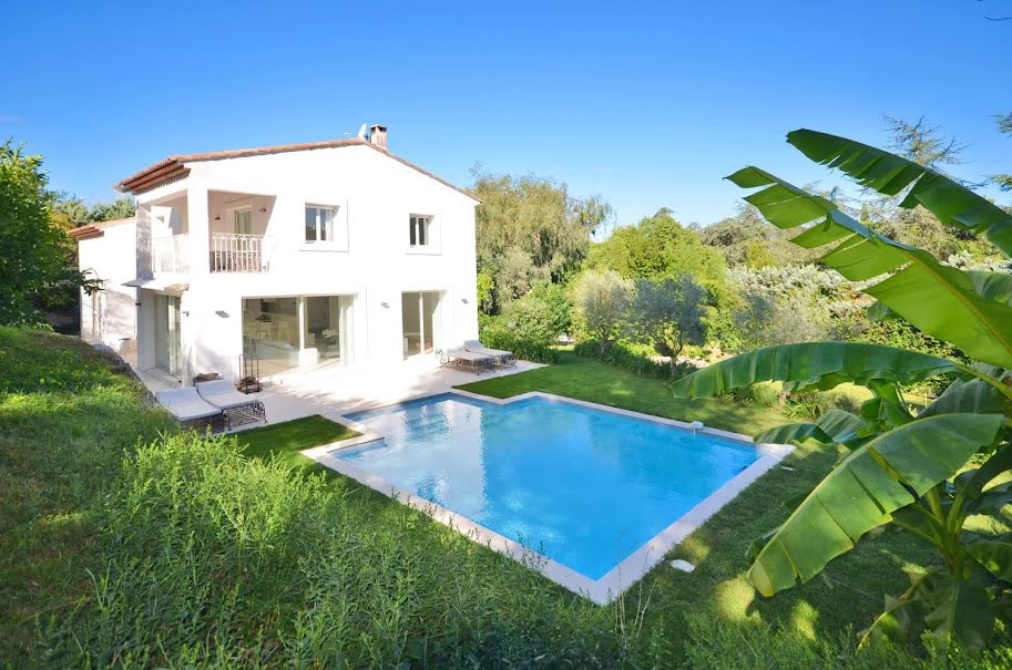 Vente villa 5 pièces 197 m² à Valbonne (06560), 1 380 000 €