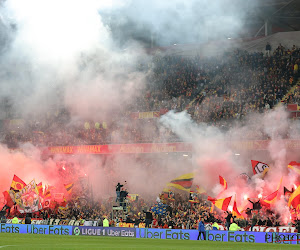 Les supporters de Lens ont presque "fait une Charleroi" : "Ca m'a vraiment énervé, on sait que c'est interdit !"