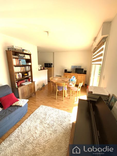 Location  appartement 2 pièces 43.2 m² à Vire (14500), 436 €