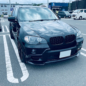 X5 E70