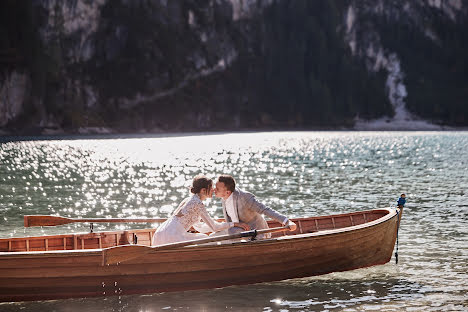 Fotografo di matrimoni Anna Bazhanova (annabazhanova). Foto del 27 luglio 2022