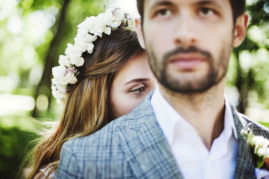 Fotografo di matrimoni Olga Androsova (sinso). Foto del 9 luglio 2015