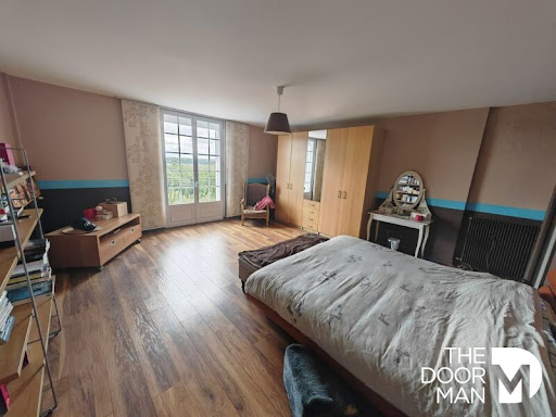 Property with garden 4