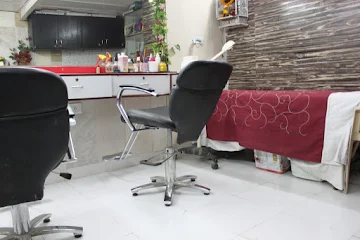 Danny's Unisex Salon, Jawed Habib's photo 