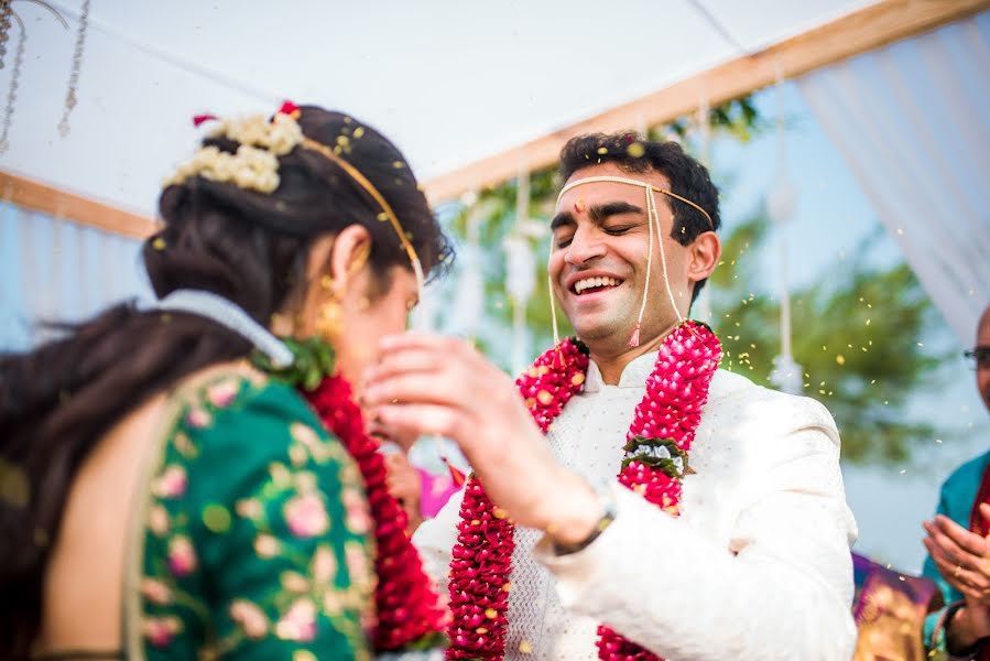 Fotógrafo de casamento Aditya Mahagaonkar (aditya190959). Foto de 18 de abril 2019