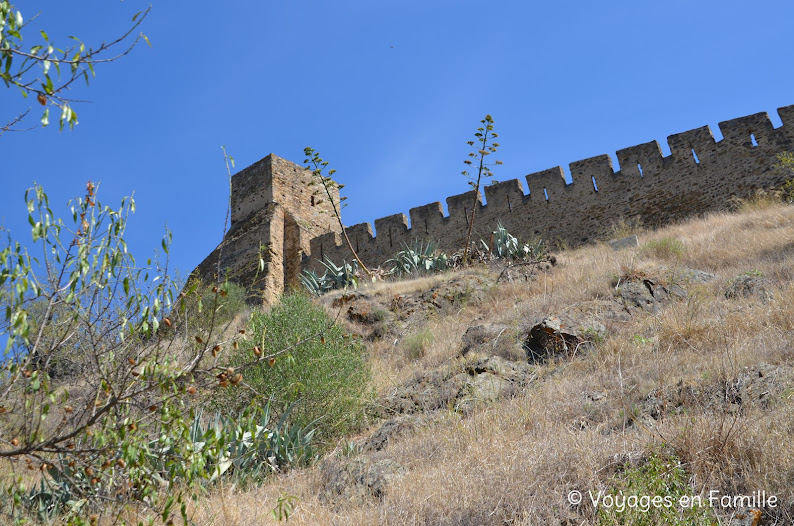 Mertola, remparts