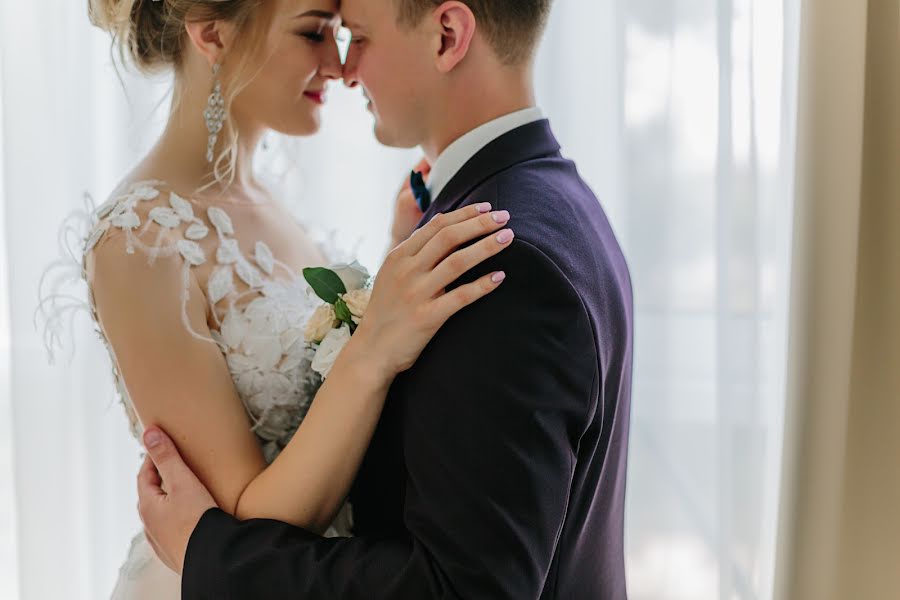 Fotógrafo de casamento Masha Vlasenko (mariyavlasenko). Foto de 1 de março 2019