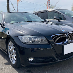 3シリーズ セダン 325i